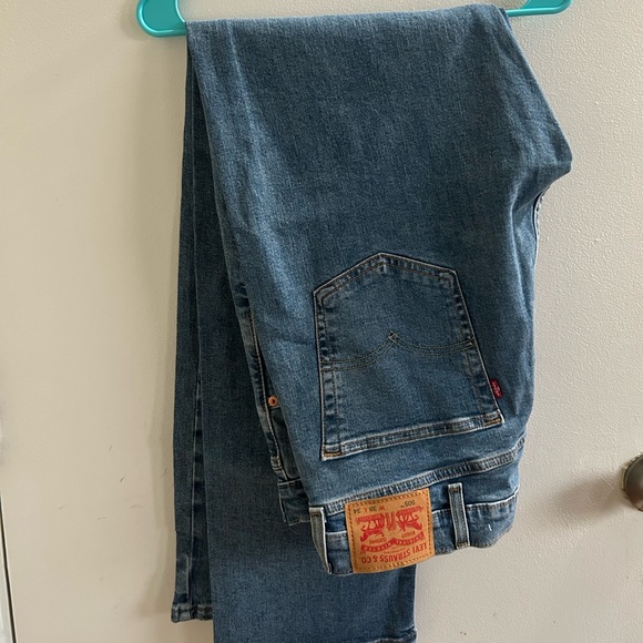 Men’s Levi’s - Picture 2 of 4